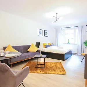 Chic - 1min Zum Hbf Apartment City Airport Mannheim